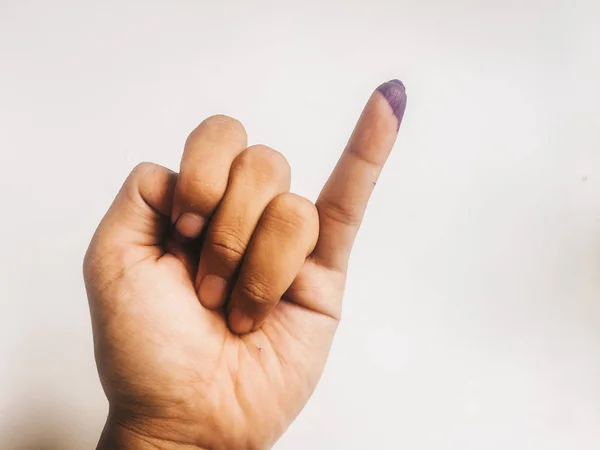 Inked Pinky Finger Man Hand Isolerad Vit Bakgrund Purple Ink — Stockfoto