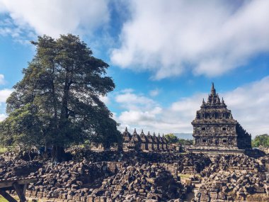 Candi Plaosan veya Plaosan Tapınağı Plaosan Kompleksi tapınağı, Bugisan köyü, Prambanan, Yogyakarta yakınlarındaki Klaten Regency, Orta Java, Endonezya