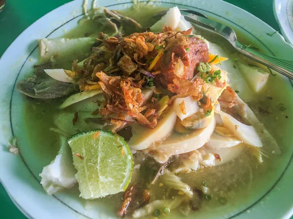 Soto Banjar Sopa Tradicional Pollo Indonesia Alimentos Tradicionales Indonesios Banjarmasin — Foto de Stock
