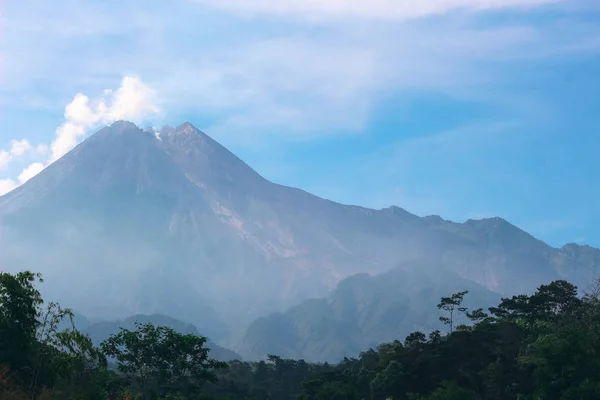 Vista Panorâmica Montanha Merapi Destino Popular Yogyakarta Indonésia — Fotografia de Stock