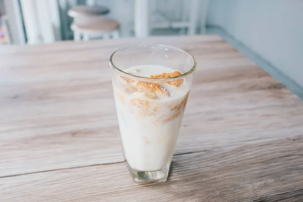 Crispy Oatmeal Biscuits Glass Milk Wooden Table — Stock Photo, Image