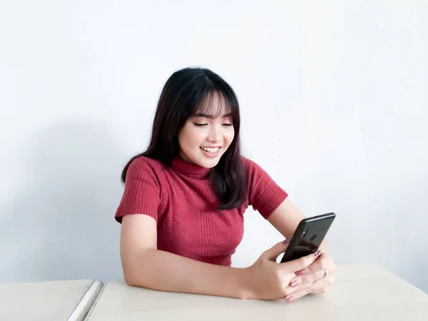 Feeling Happy Smile Face Young Beautiful Asian Woman Looking Smartphone — Stock Photo, Image