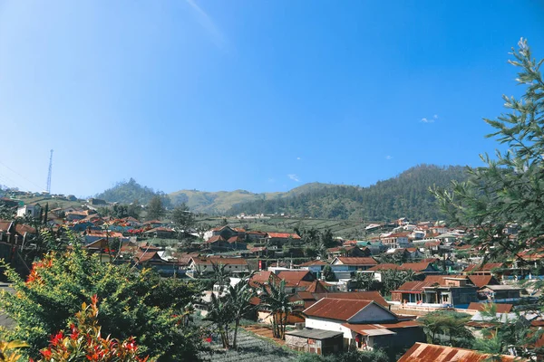 Hermoso Pueblo Montaña Con Fondo Azul Claro Tawangmangu Solo Indonesia — Foto de Stock