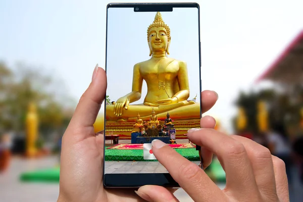 Femme Avec Téléphone Portable Photos Temple Les Visites Thaïlande — Photo