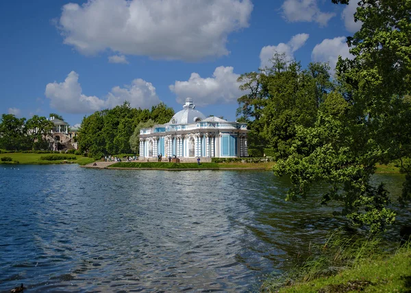 Beroemde Architect Francesco Rastrelli Bouwde Paviljoen Grot Aan Oevers Van — Stockfoto