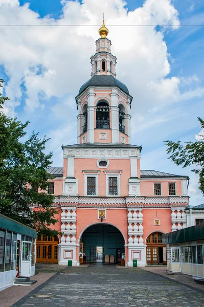 Primer Príncipe Moscú Daniel Fundó Monasterio Danilov Orillas Del Río — Foto de Stock