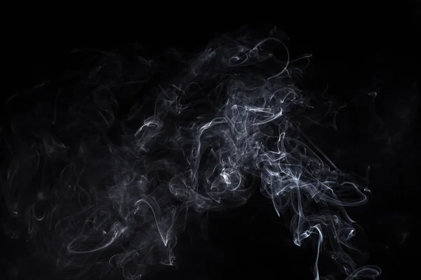 くすぶっている aromastick の煙のような雲 — ストック写真