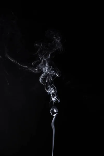 아로마 스틱의 연기 소용돌이 — 스톡 사진