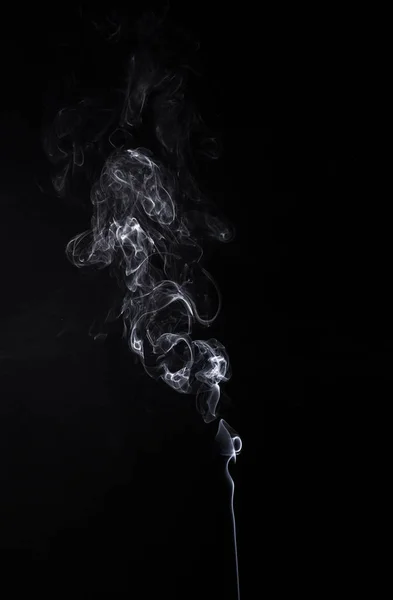 연기 aromastick의 수직 소용돌이 — 스톡 사진