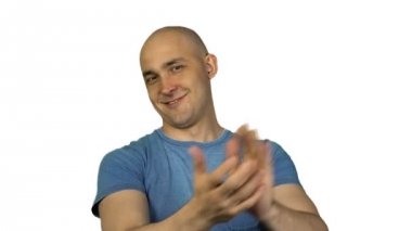 Beyaz arka plan üzerinde kel adam alkış