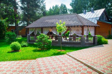 Teras yaz saati doğa ile veranda