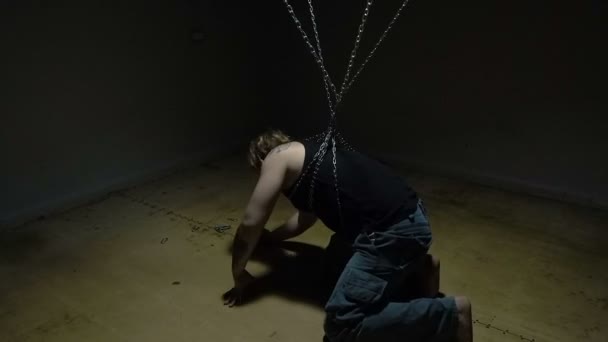 Captive bound in chains — Stock Video