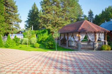 Pergola yılında yaz fotoğrafı
