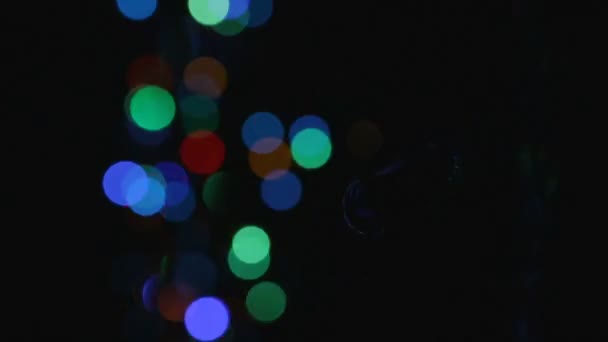 Filmagem de luzes coloridas e efeito bokeh — Vídeo de Stock