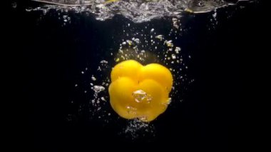 Suya düşen tatlı biber video