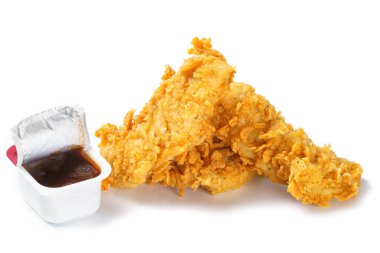 Barbekü soslu çıtır kızarmış tavuk göğsü fotoğrafı