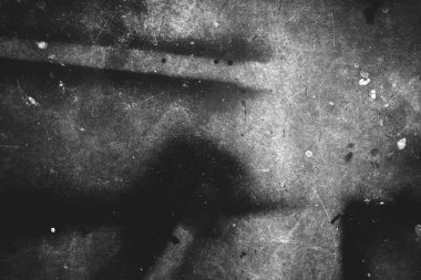 Eski çizilmiş yüzey dokusunun resmi siyah ve beyaz renkler