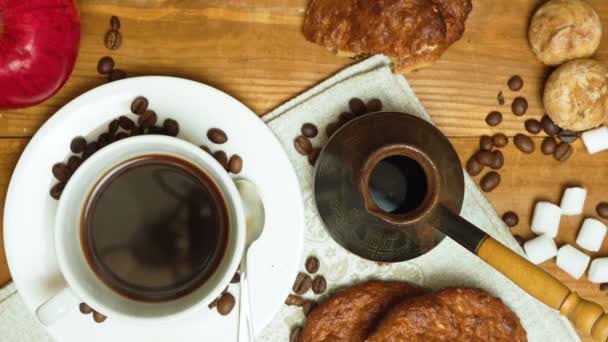 Beelden van handgemaakte koken van koffie — Stockvideo