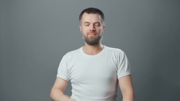 Video of scared and surprised young man with beard — Stock Video