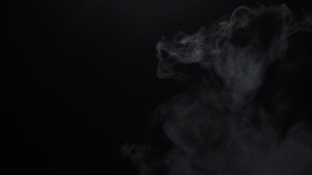 4k кадри - білий хмарний дим електронної сигарети — стокове відео