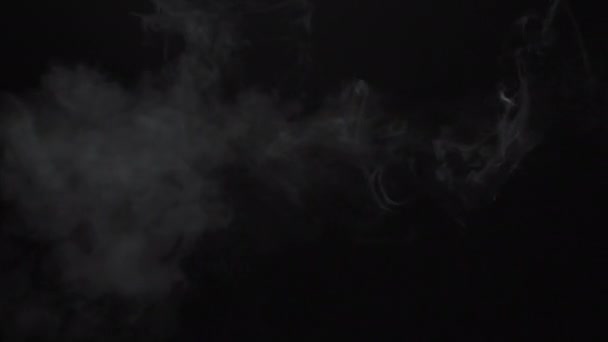 4k wideo z białym mętnym dymem elektronicznego papierosa — Wideo stockowe