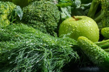 Yeşil elmalı ıslak sebze seti