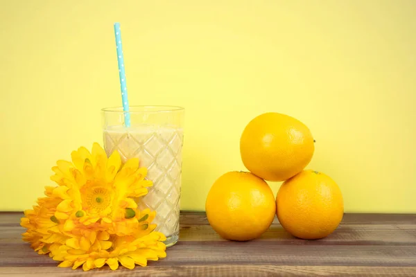 Retro Style Summertime Fruit Cocktail Yellow Smoothie Glass Straw Orange — Stock Photo, Image