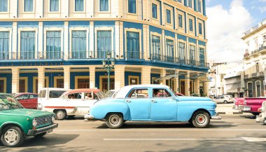 Havana, Küba - 17 Kasım 2015: Prado Street 