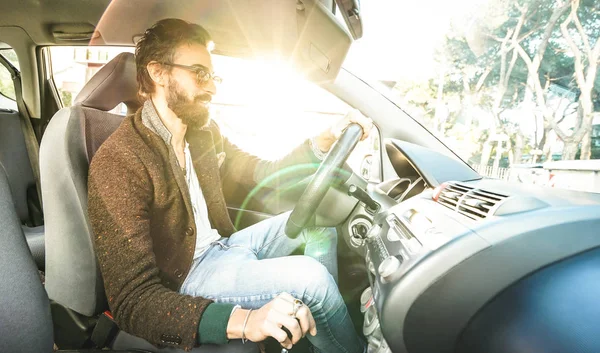 Young Hipster Fashion Model Driving Car Happy Confident Man Beard — Stock Photo, Image