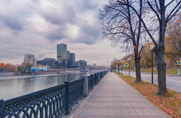 Moscow October 2018 Taras Shevchenko Embankment View World Trade Center — Stock Photo, Image