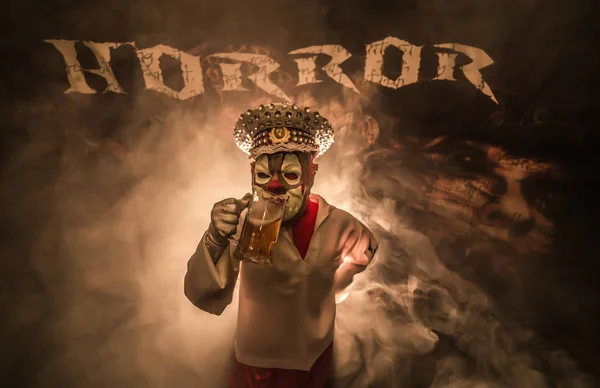 Scary Clown Captain Hat Beer Posing Camera Misty Background — Stock Photo, Image