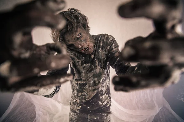 Scary Zombie Man Posing Misty Background Backlight — Stock Photo, Image