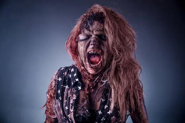 Scary Zombie Woman Posing Dark Misty Background — Stock Photo, Image