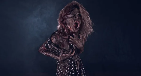 Creepy Zombie Woman Posing Dark Background — Stock Photo, Image