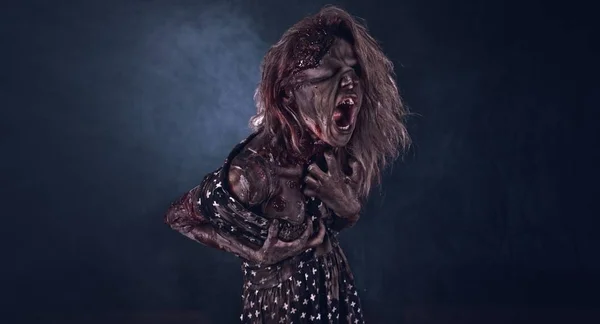 Creepy Zombie Woman Posing Dark Background — Stock Photo, Image