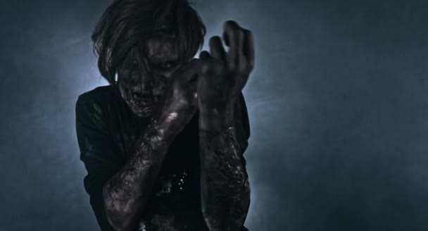 Scary Zombie Man Posing Dark Misty Background — Stock Video