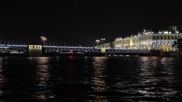 Vista Panorámica Del Río Neva Por Noche San Petersburgo Rusia — Vídeos de Stock