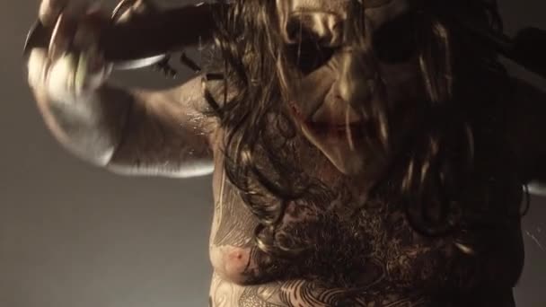 Tattooed Scary Clown Posing Guns Misty Background — Stock Video