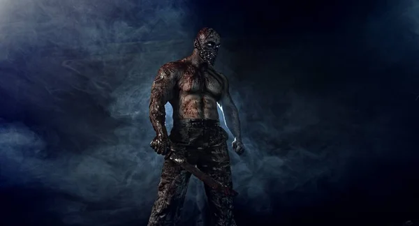 Porträt Eines Männlichen Zombie Mörders Mit Machete Posiert Vor Nebligem — Stockfoto
