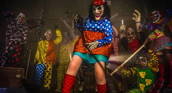 Bohóc Táncol Kaszát Bohócok Ijesztő Halloween Fél Fogalma — Stock Fotó