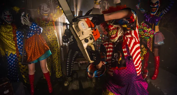 Danse Clown Avec Tronçonneuse Effrayant Concept Fête Halloween Clowns — Photo
