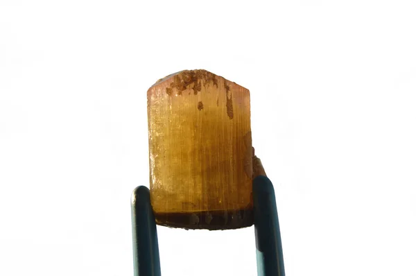 Parlak sarı renkte Turmalin Kristal