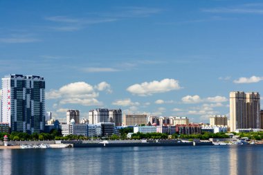 Farklı devletlerin iki şehrinin kıyı sınırı