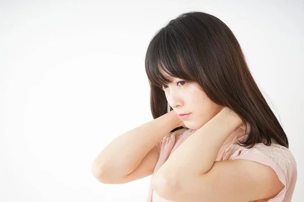 Young Woman Feeling Stiff Her Shoulders — Stock Photo, Image