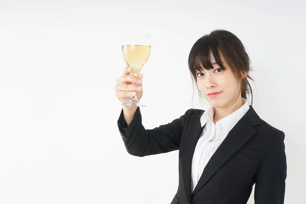 Mujer Bebiendo Alcohol Traje —  Fotos de Stock