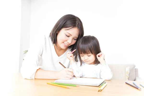 Madre Figlio Che Riuniscono Casa — Foto Stock