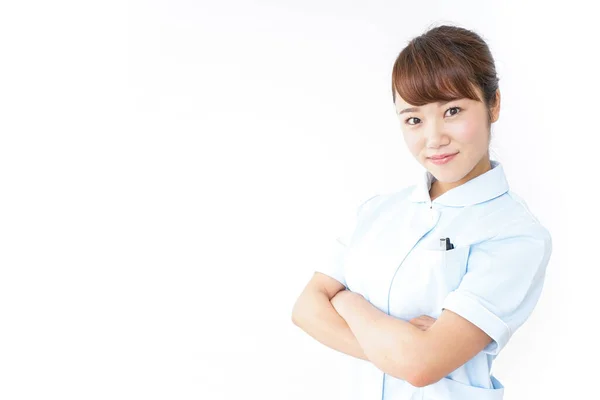 Jeune Infirmière Asiatique Posant Sur Fond Blanc — Photo