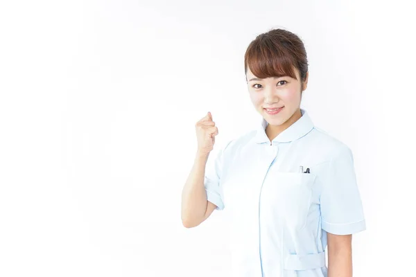 Молода Азіатська Медсестра Позує Білому Тлі — стокове фото