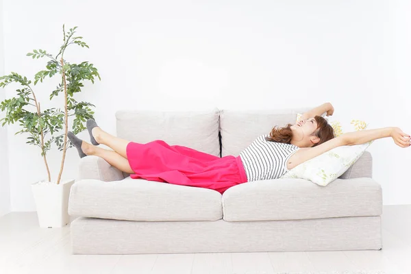 Young Asian Woman Sleeping Sofa — Stock Photo, Image