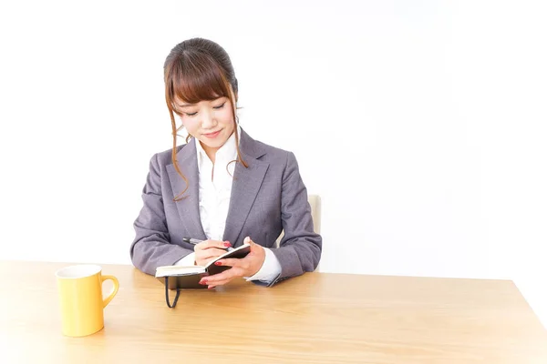 Joven Asiático Mujer Negocios Sentado Oficina — Foto de Stock